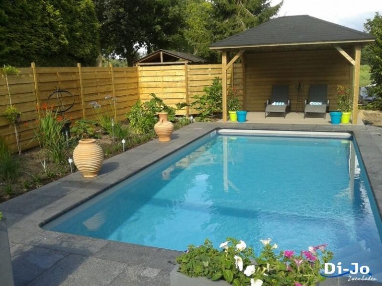 Bouwkundig zwembad te Esch